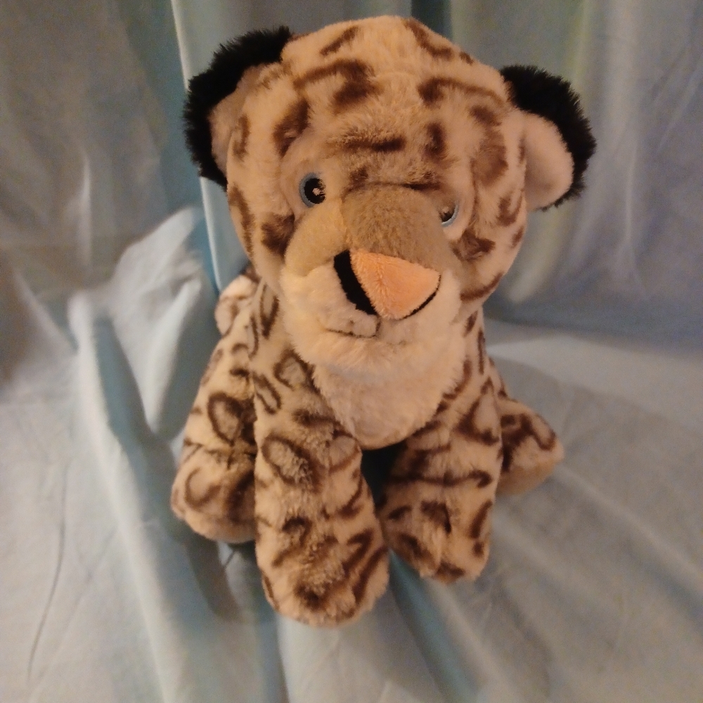 Snow Leopard Plush Stuffed animal Destination Nation